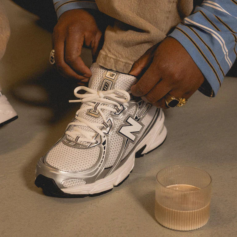 New Balance 740