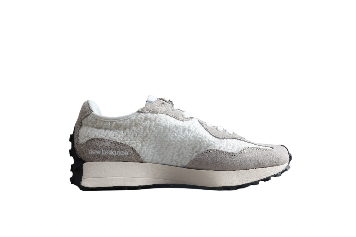 New Balance 327