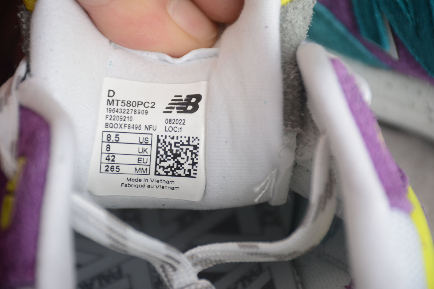 New Balance 580