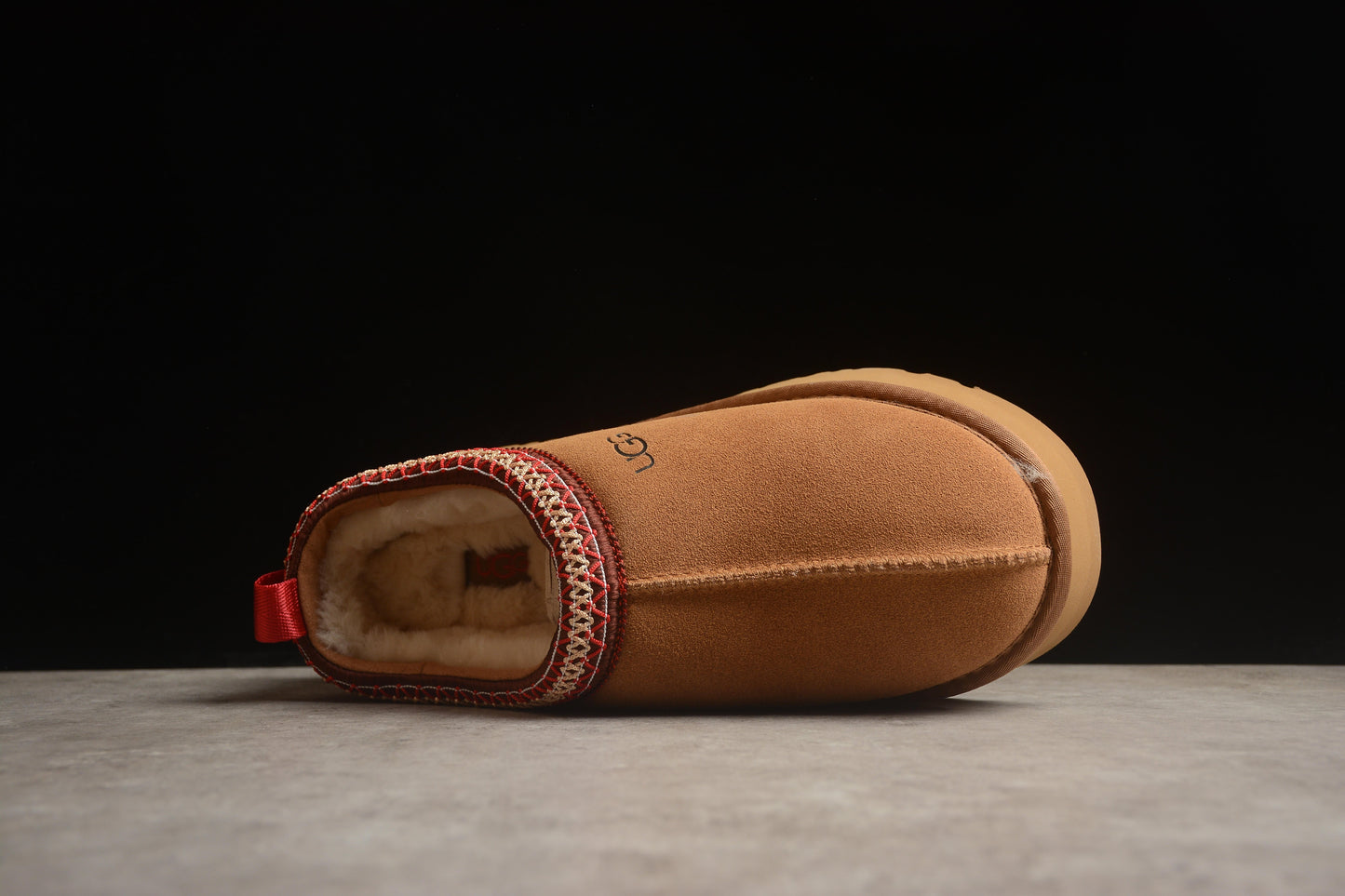 UGG Tazz