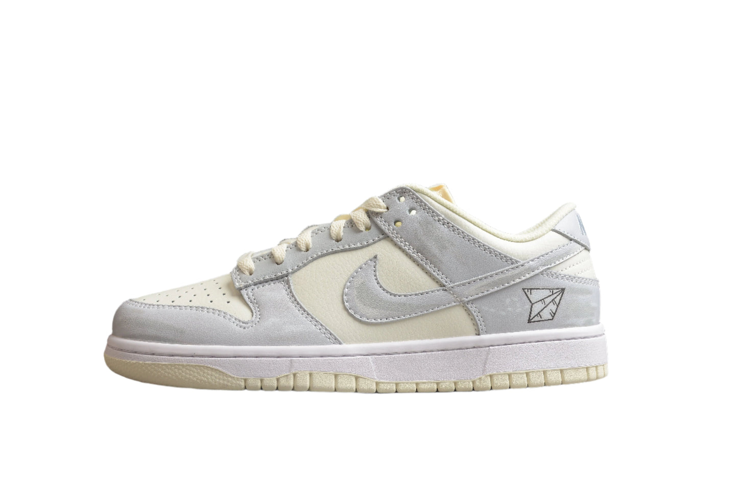 Nike Dunk Low  SB