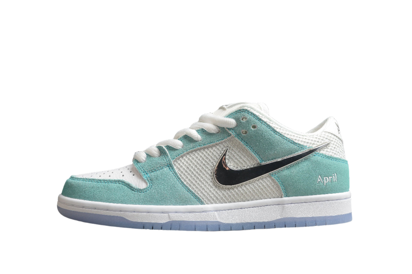 Nike Dunk Low SB
