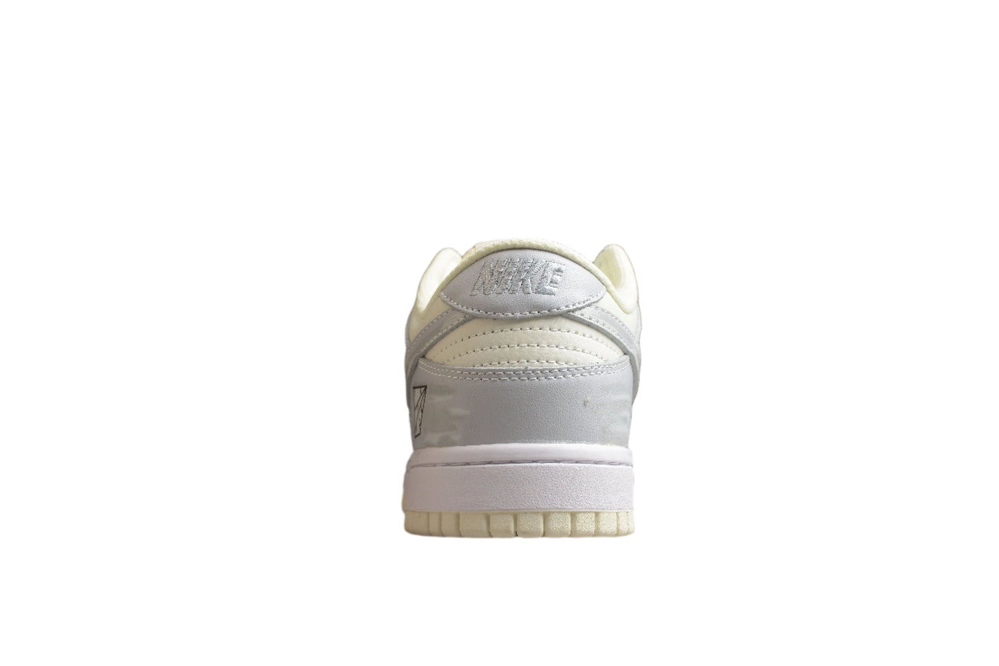 Nike Dunk Low  SB