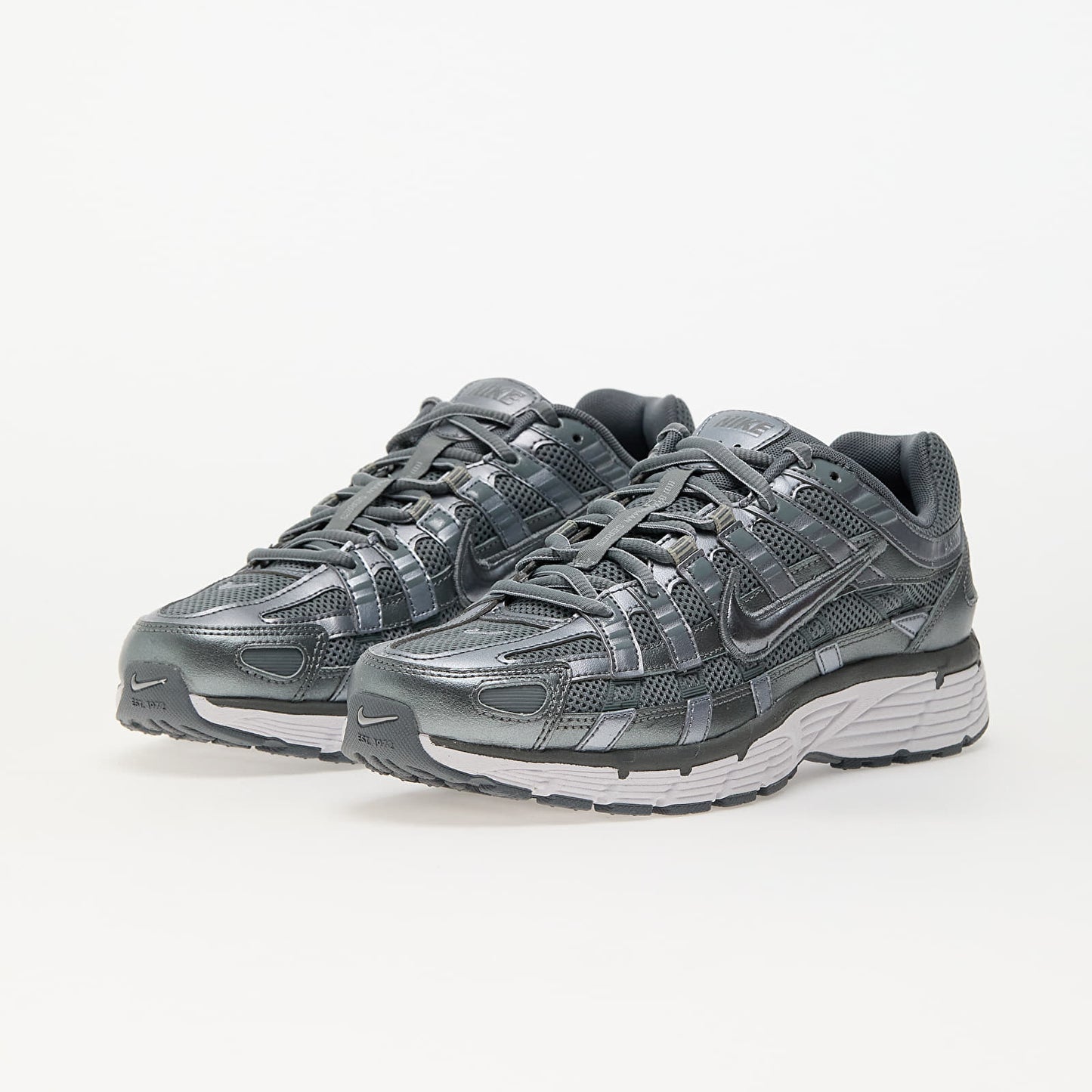 Nike P-6000