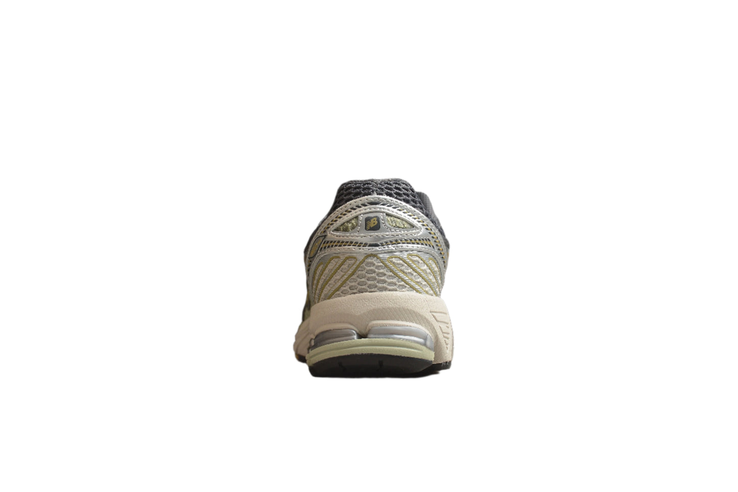 New Balance 860