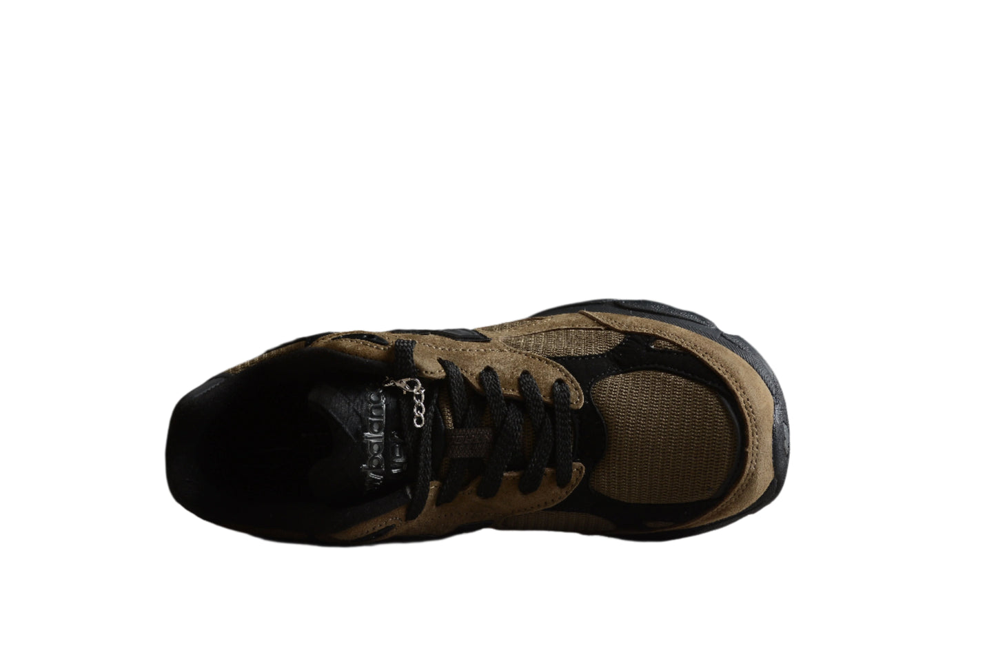 New Balance V3 990