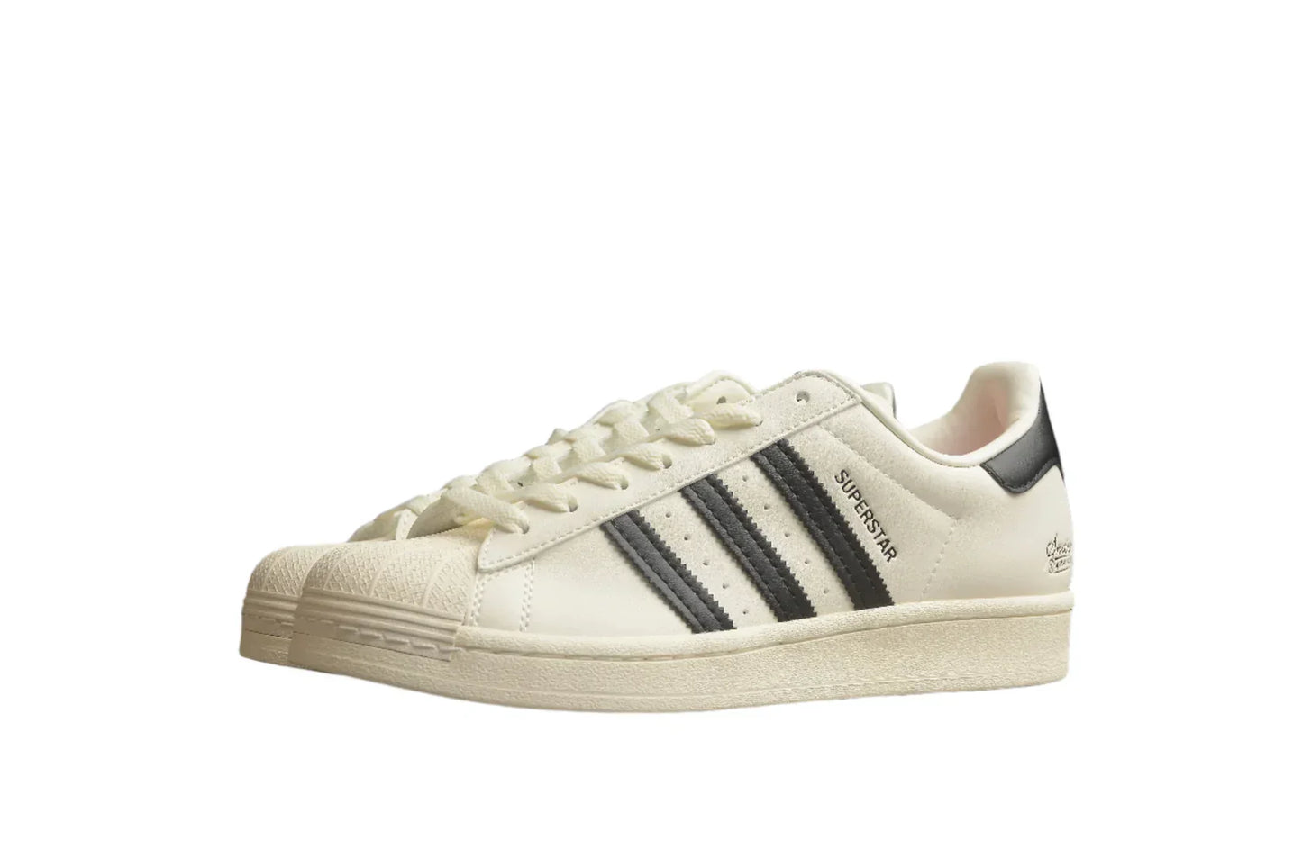 Adidas Superstar