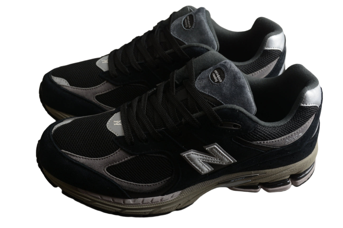 New Balance 2002R