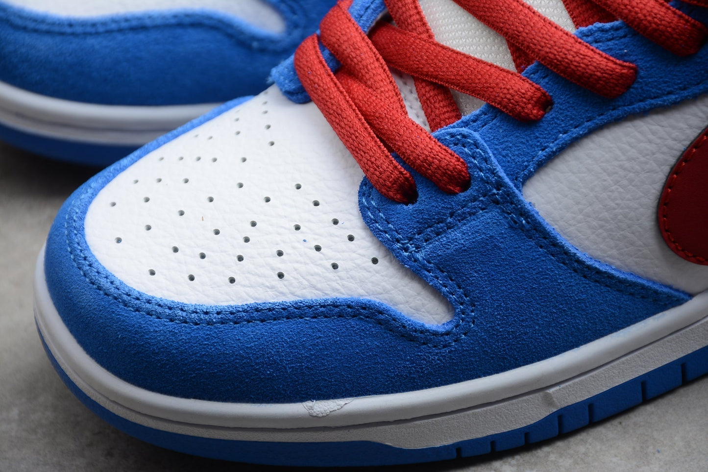 Nike Dunk Low SB