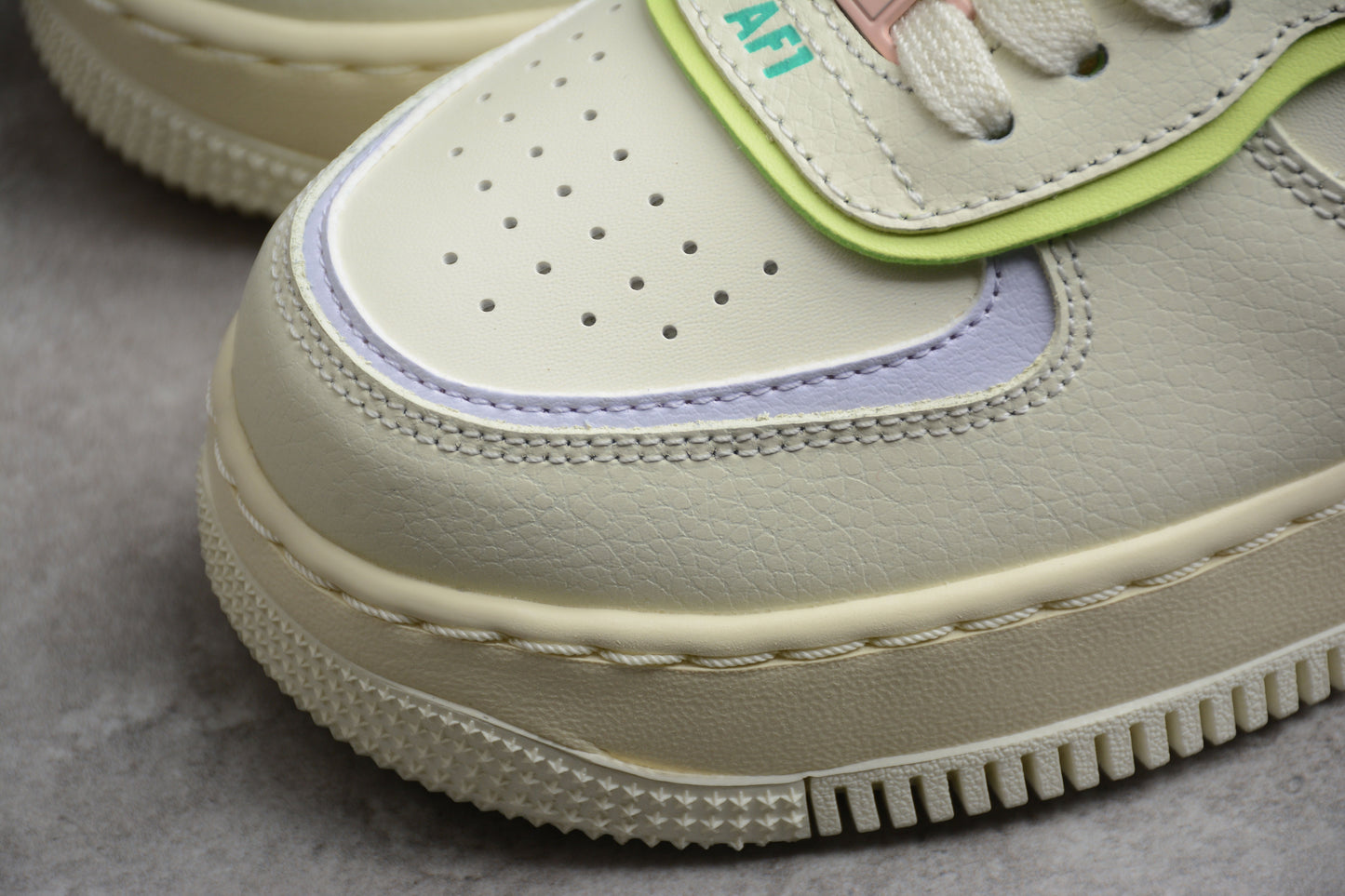 Nike Air Force One Shadow