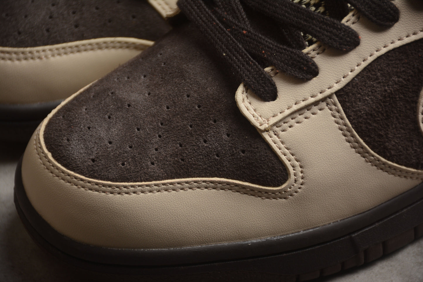 Nike Dunk Low  SB