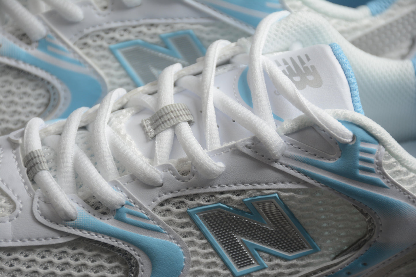 New Balance 530
