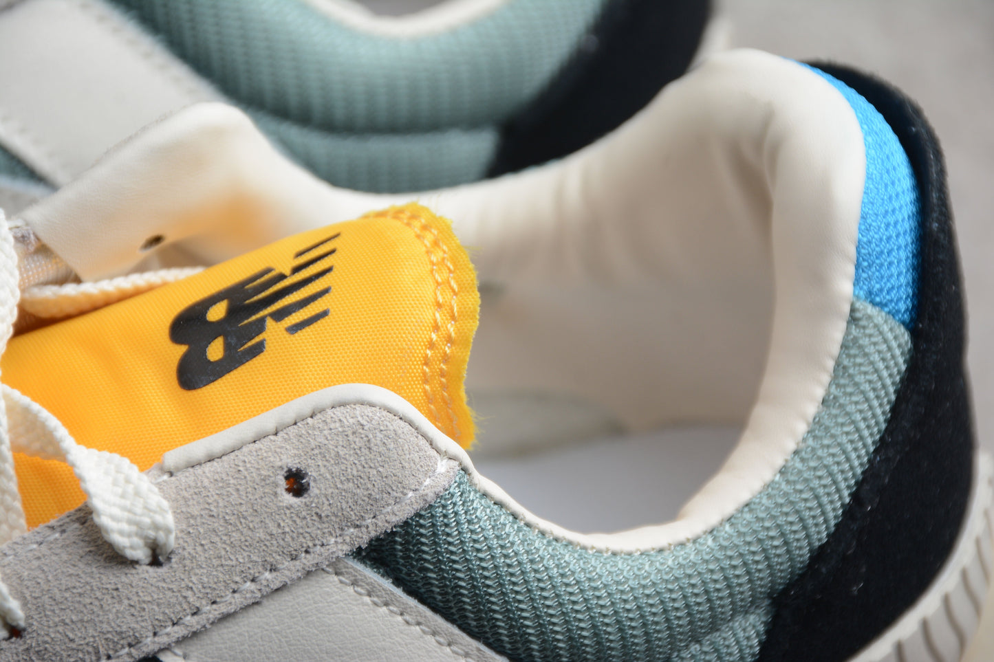 New Balance C72