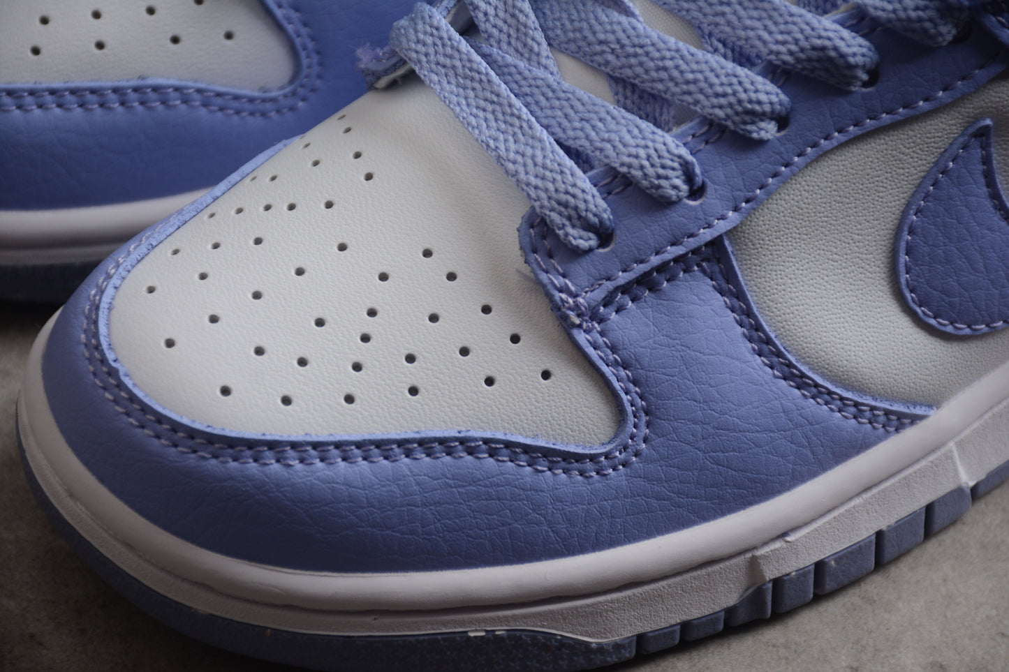 Nike Dunk Low  SB