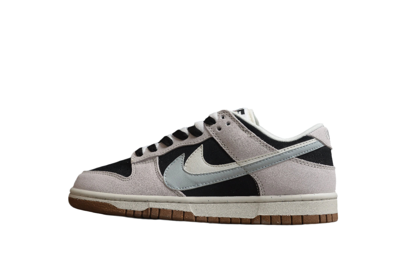 Nike Dunk Low SB