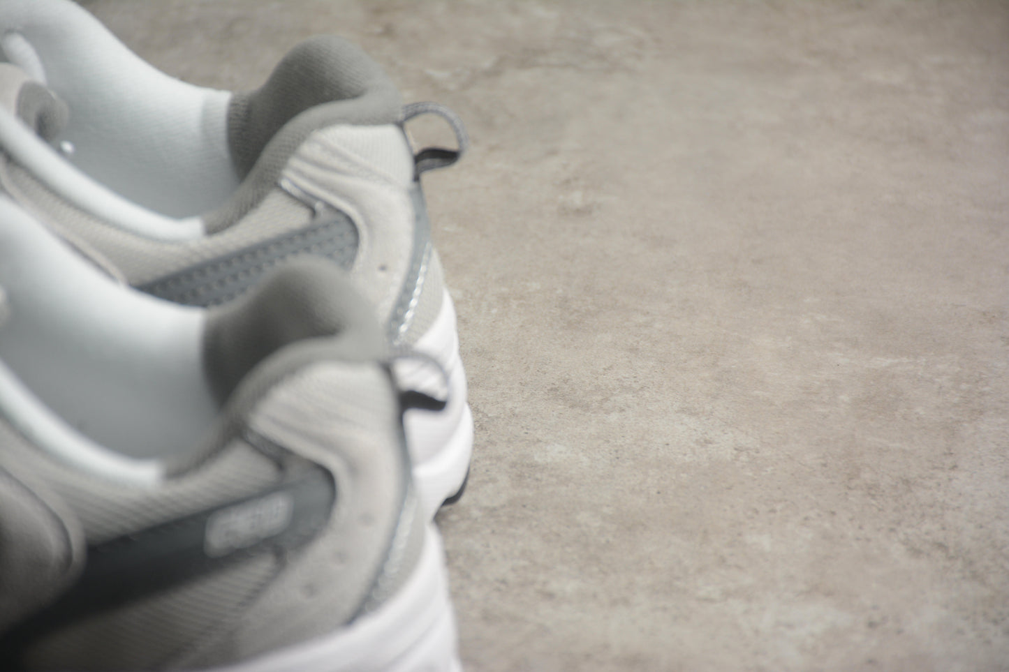 New Balance 530
