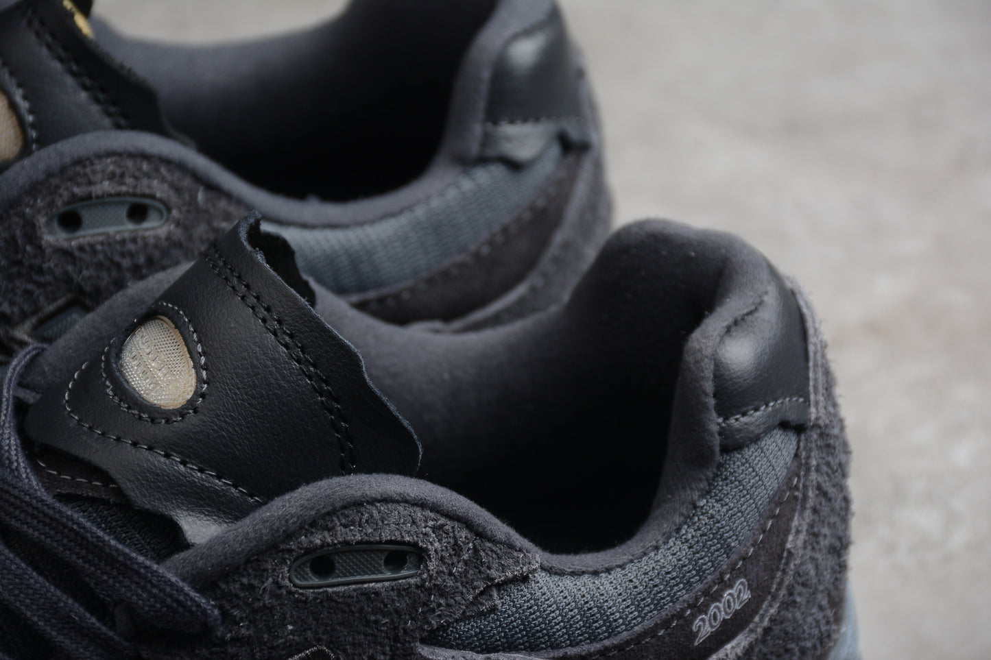 New Balance 2002R