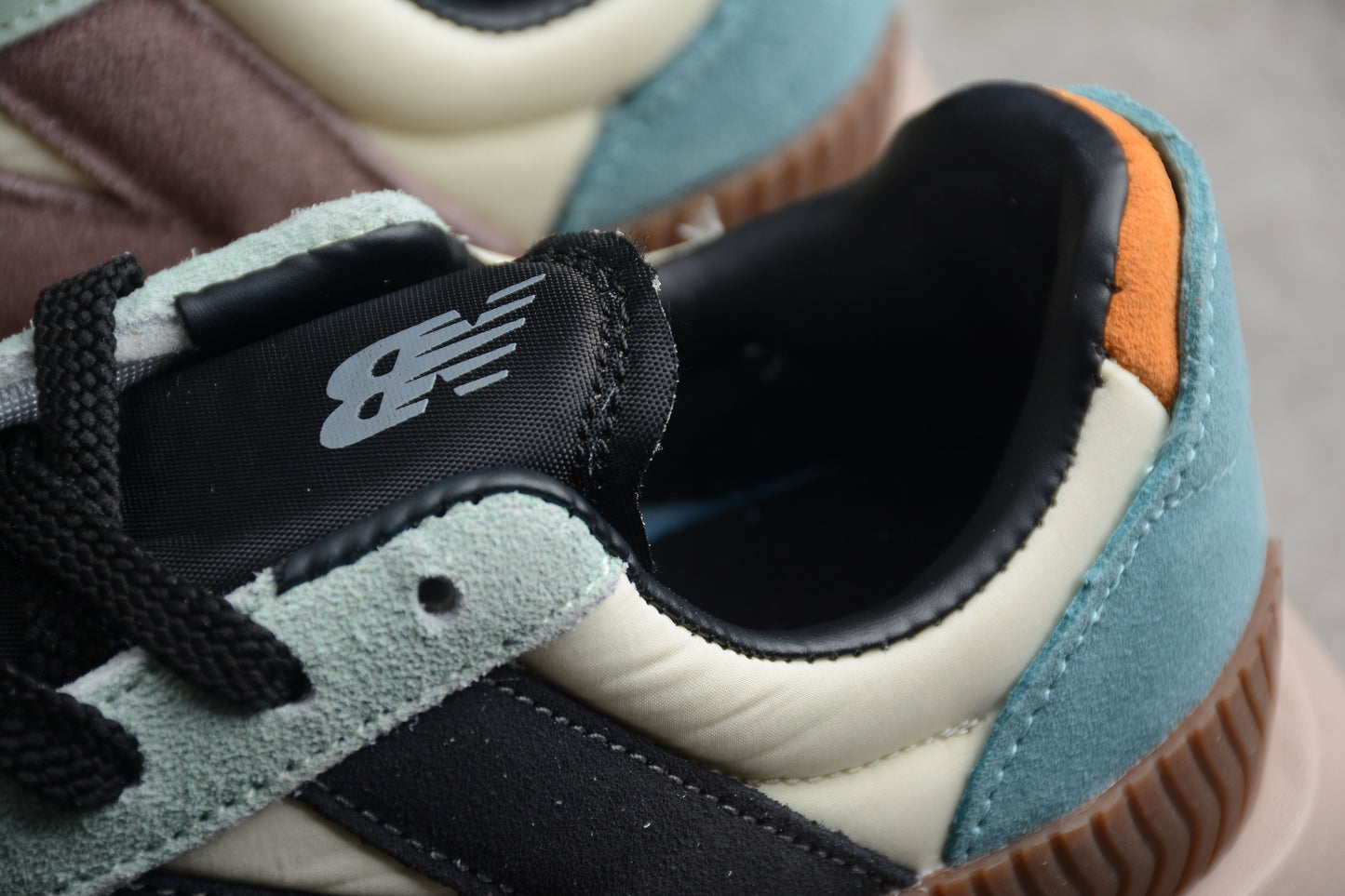 New Balance C72