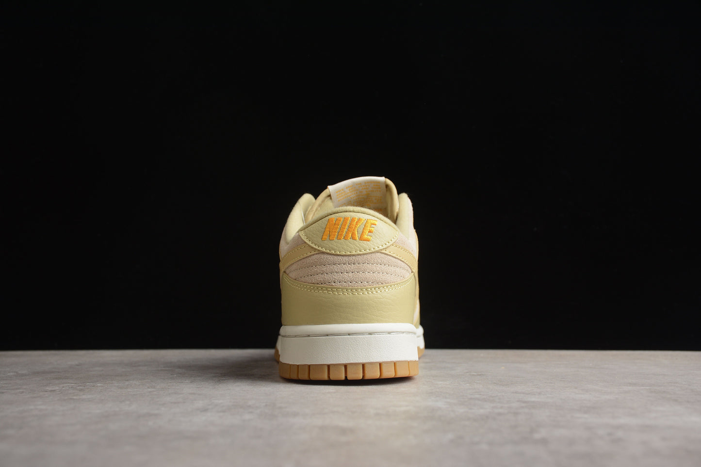 Nike Dunk Low SB