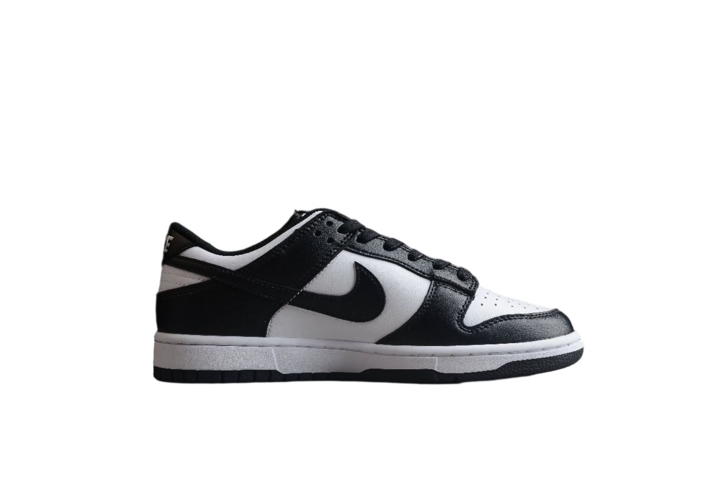 Nike Dunk Low  SB