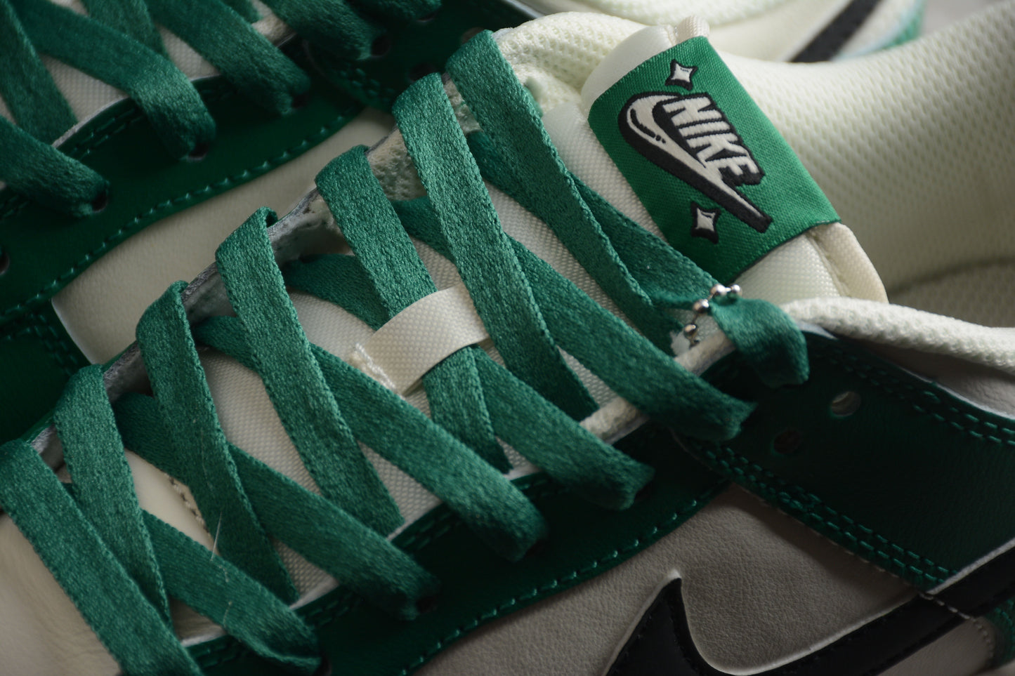 Nike Dunk Low SB
