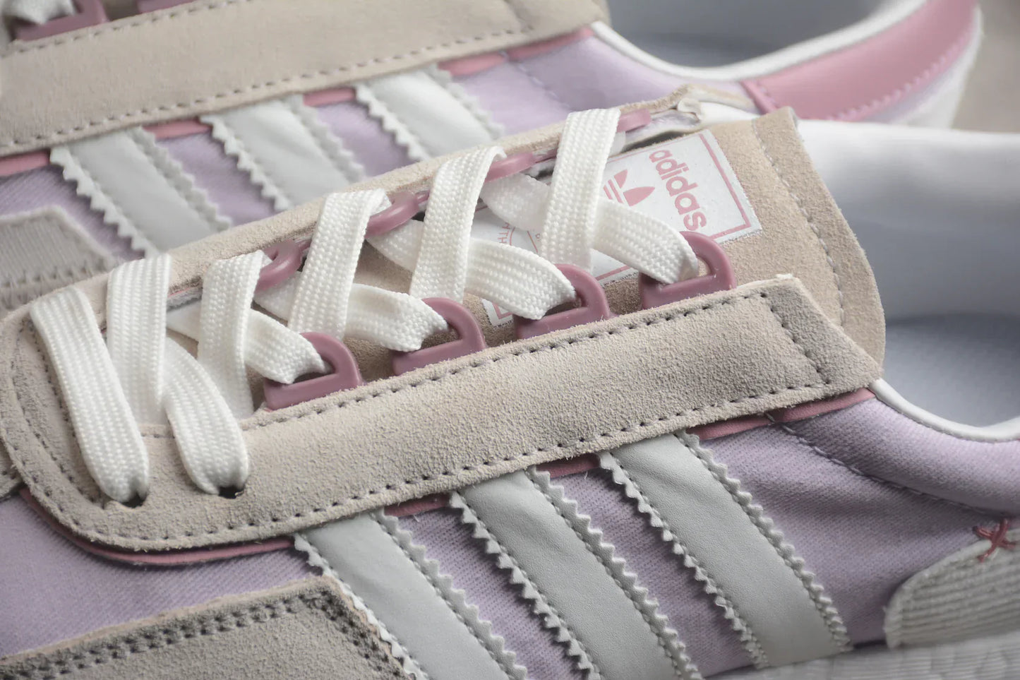 Adidas Retropy