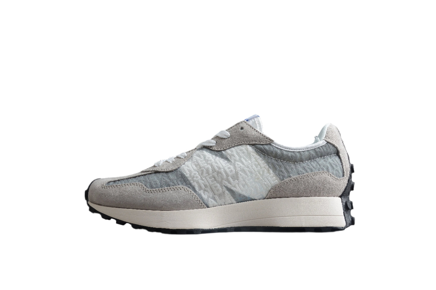 New Balance 327