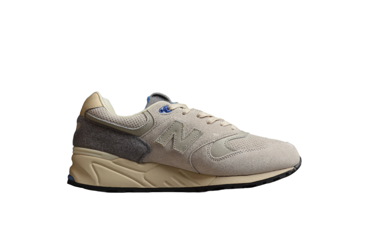 New Balance 999