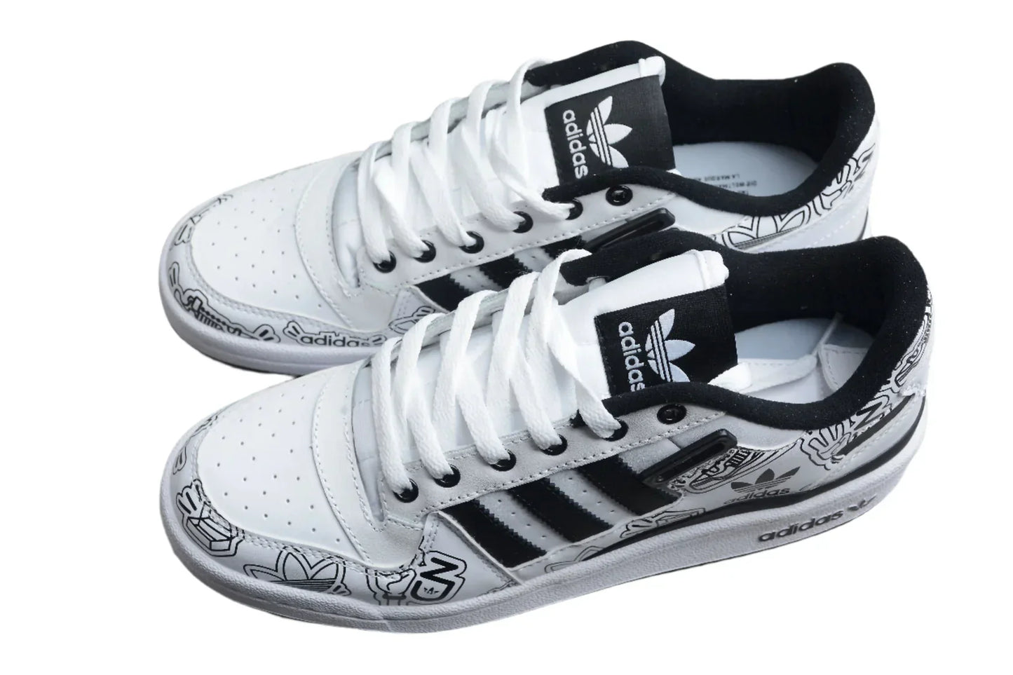 Adidas Forum