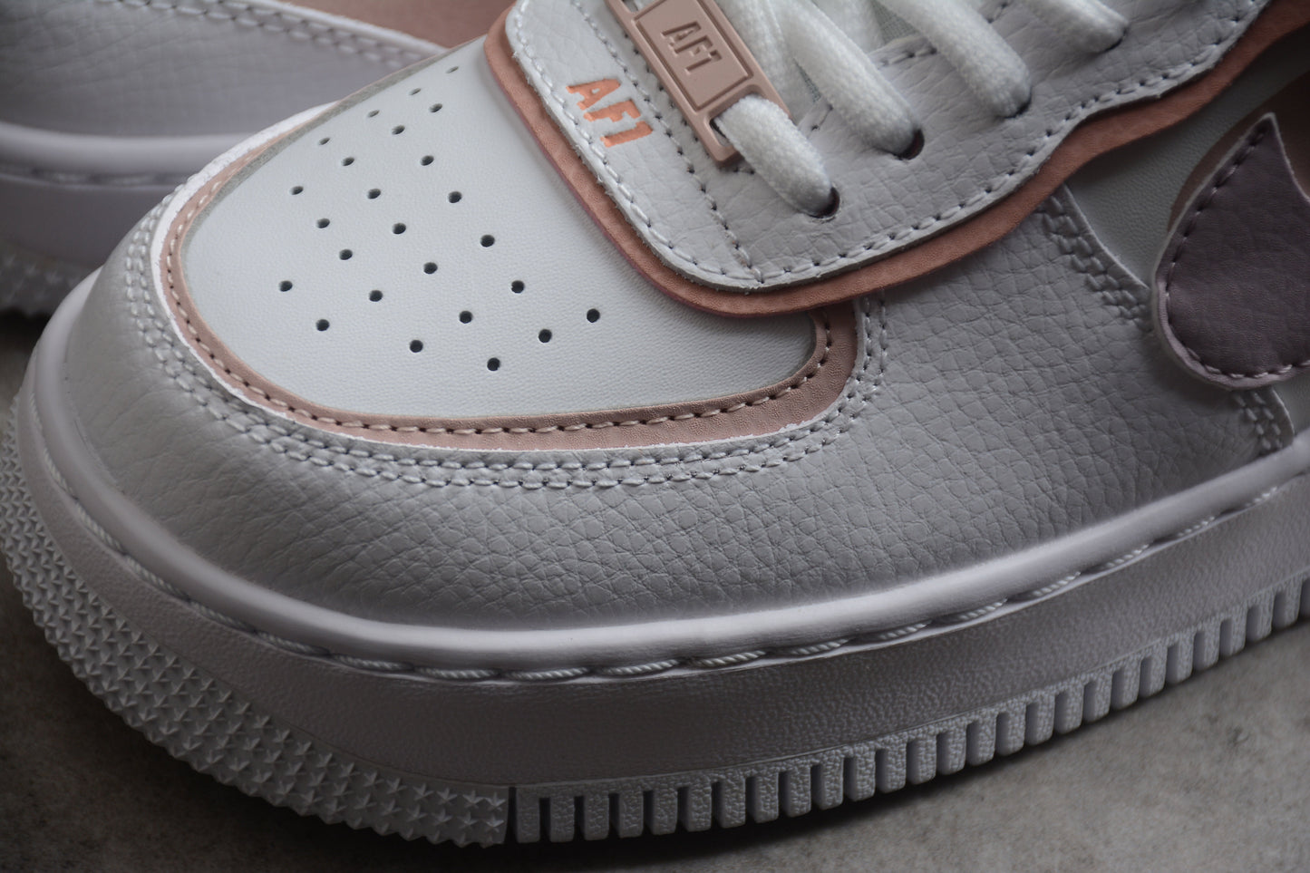 Nike Air Force One Shadow