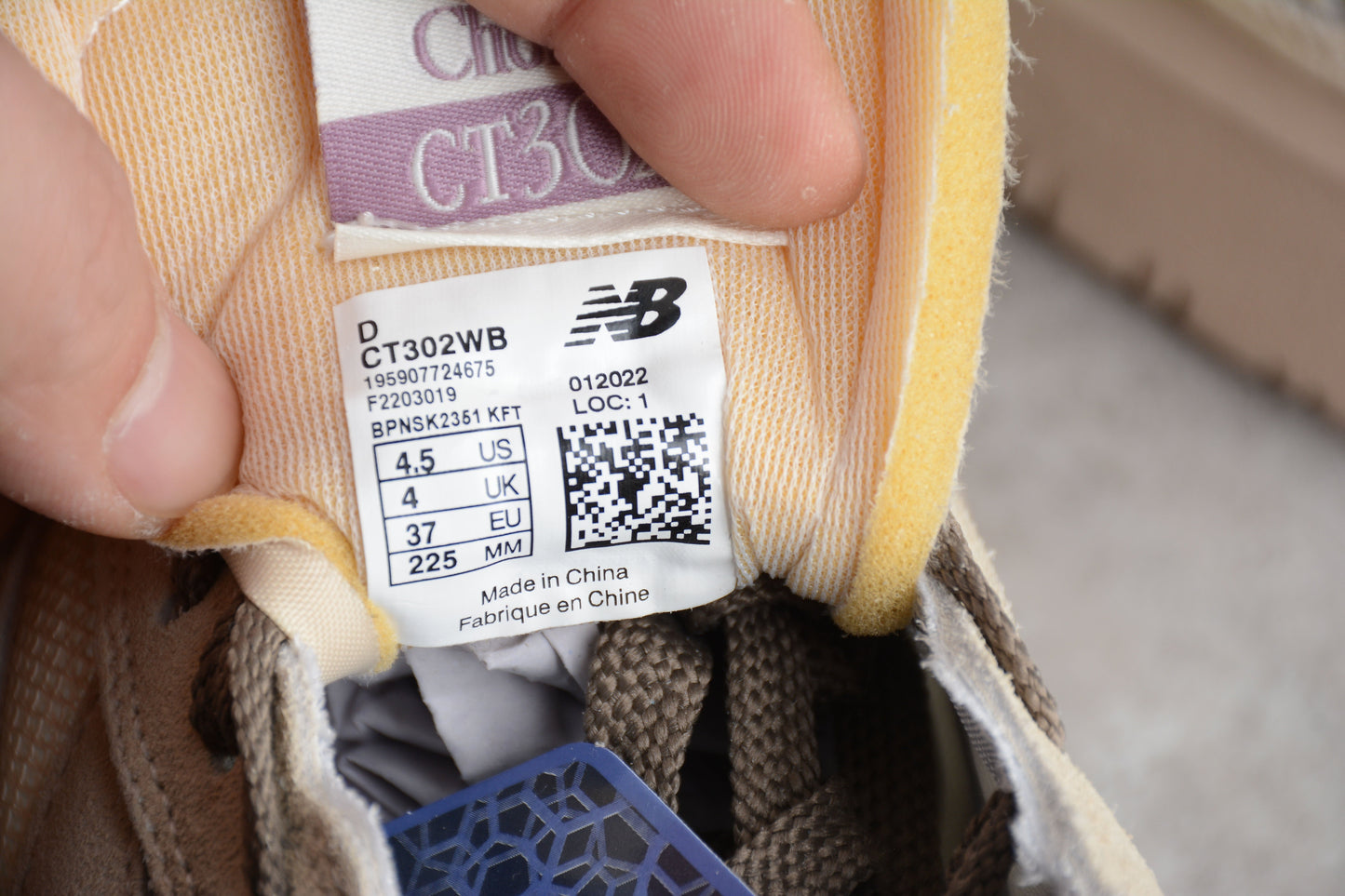 New Balance 302