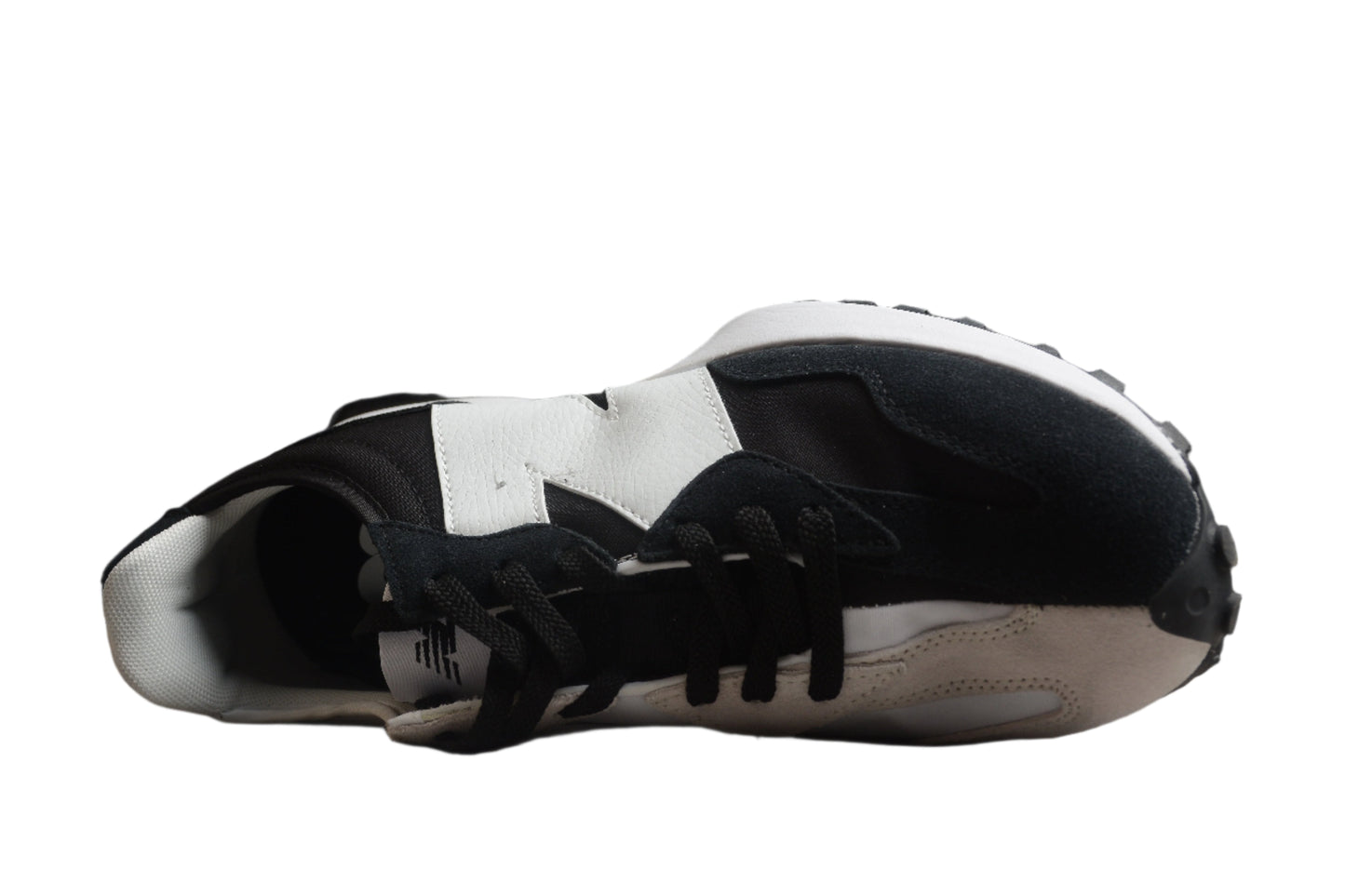 New Balance 327
