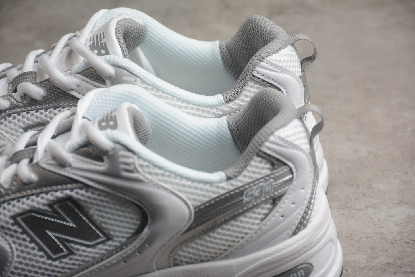 New Balance 530