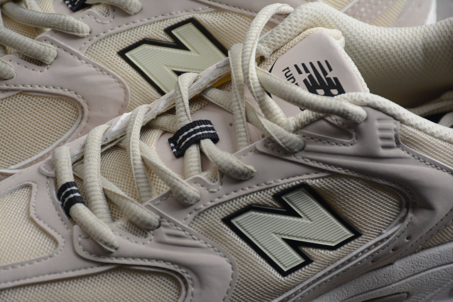 New Balance 530