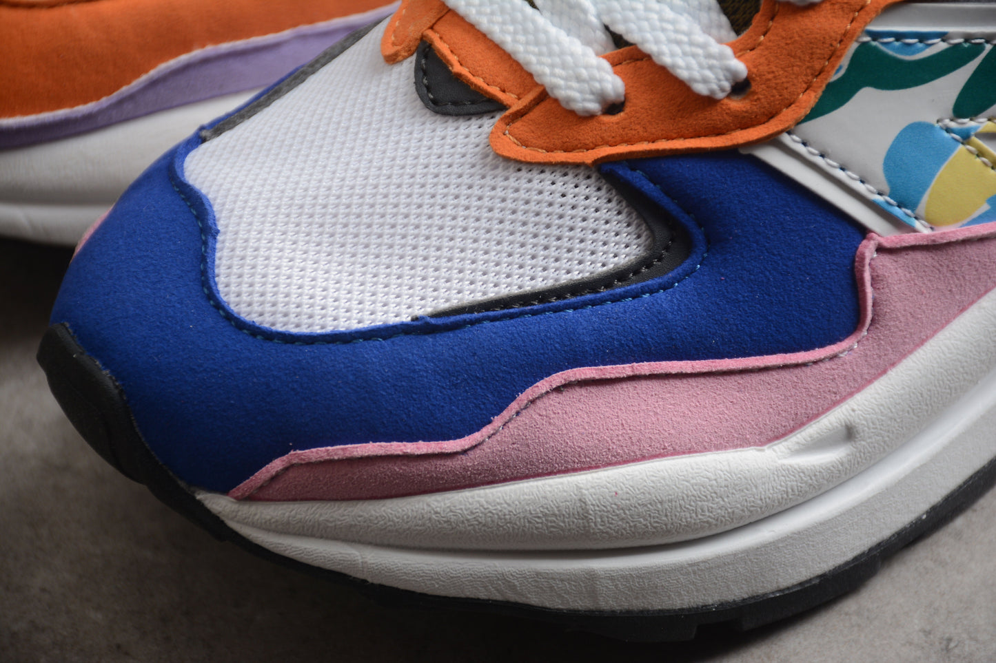 New Balance 5740