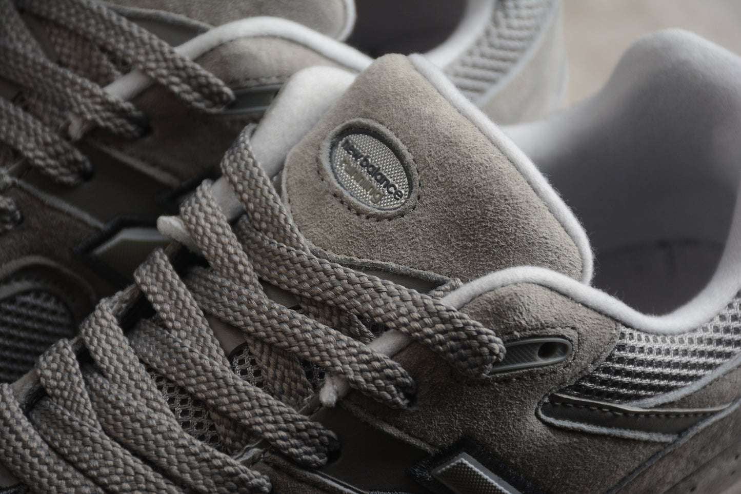 New Balance 2002R