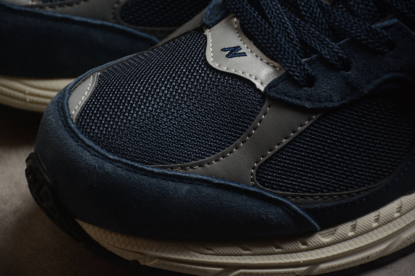 New Balance 2002R