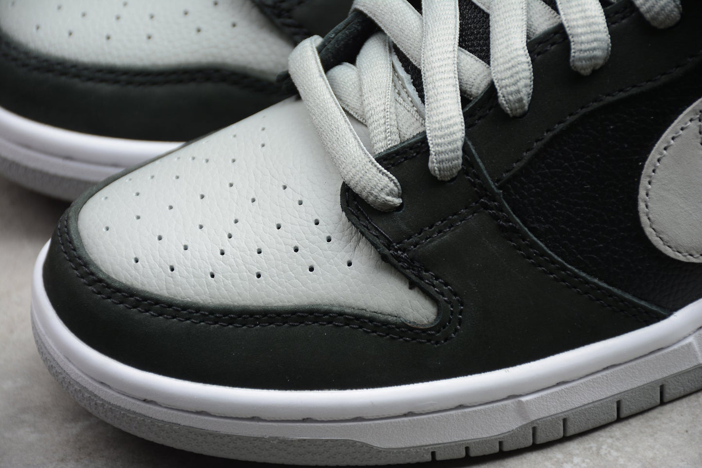 Nike Dunk Low SB
