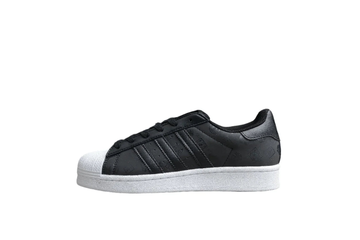 Adidas Superstar
