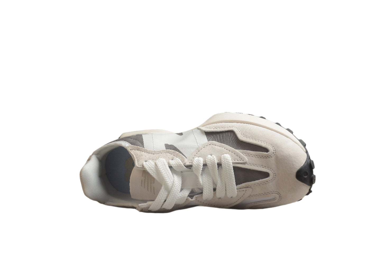New Balance 327