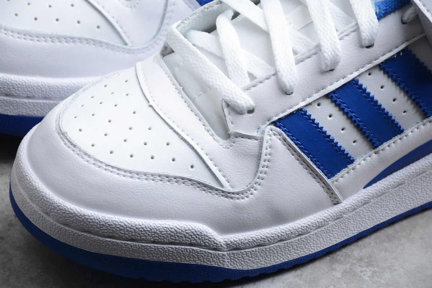 Adidas Forum