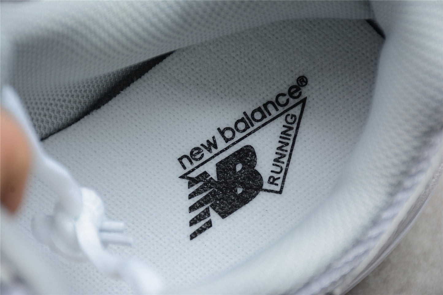 New Balance 530