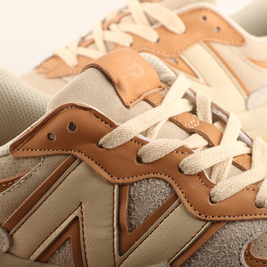 New Balance 5740