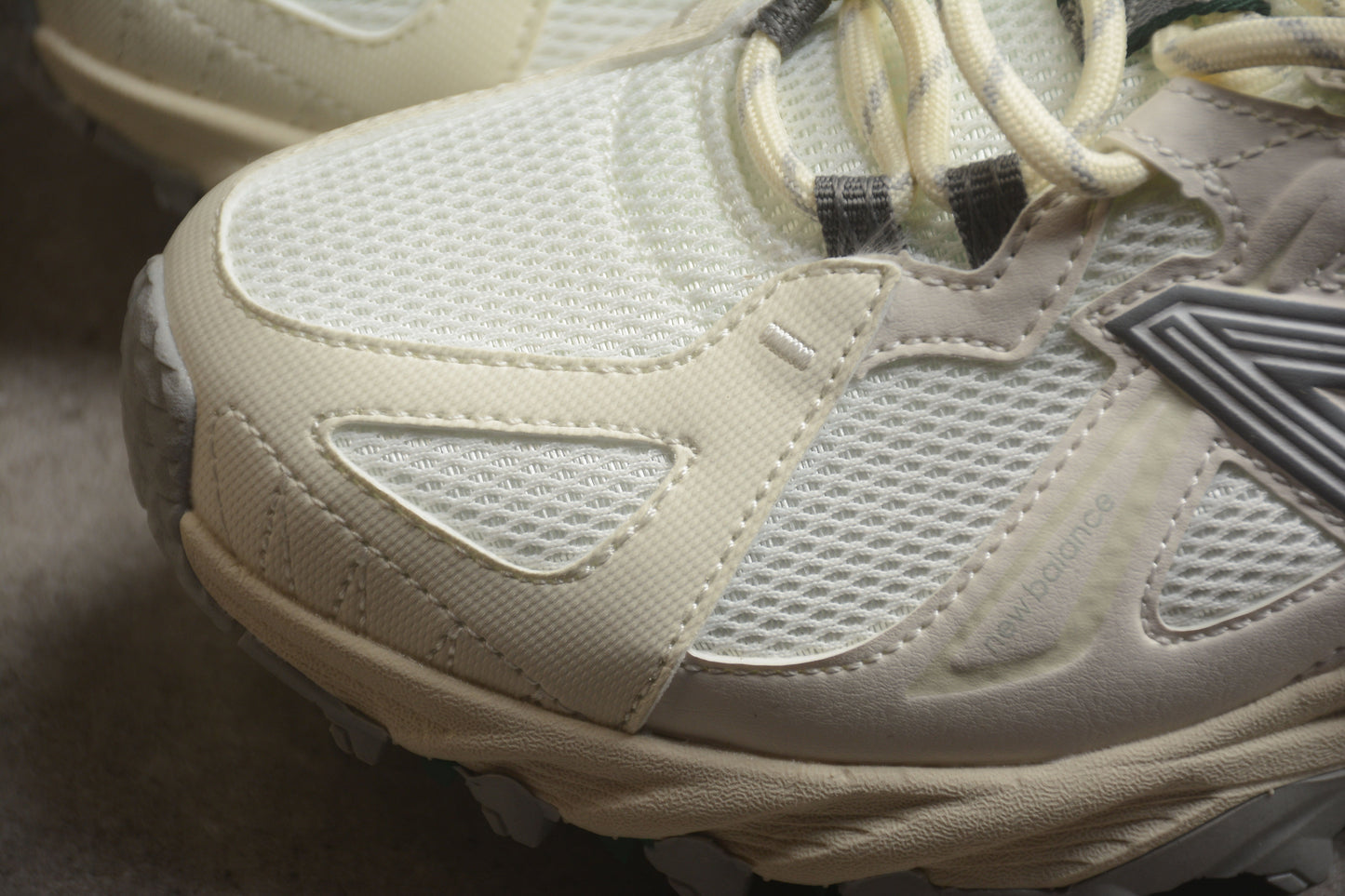 New Balance 610T