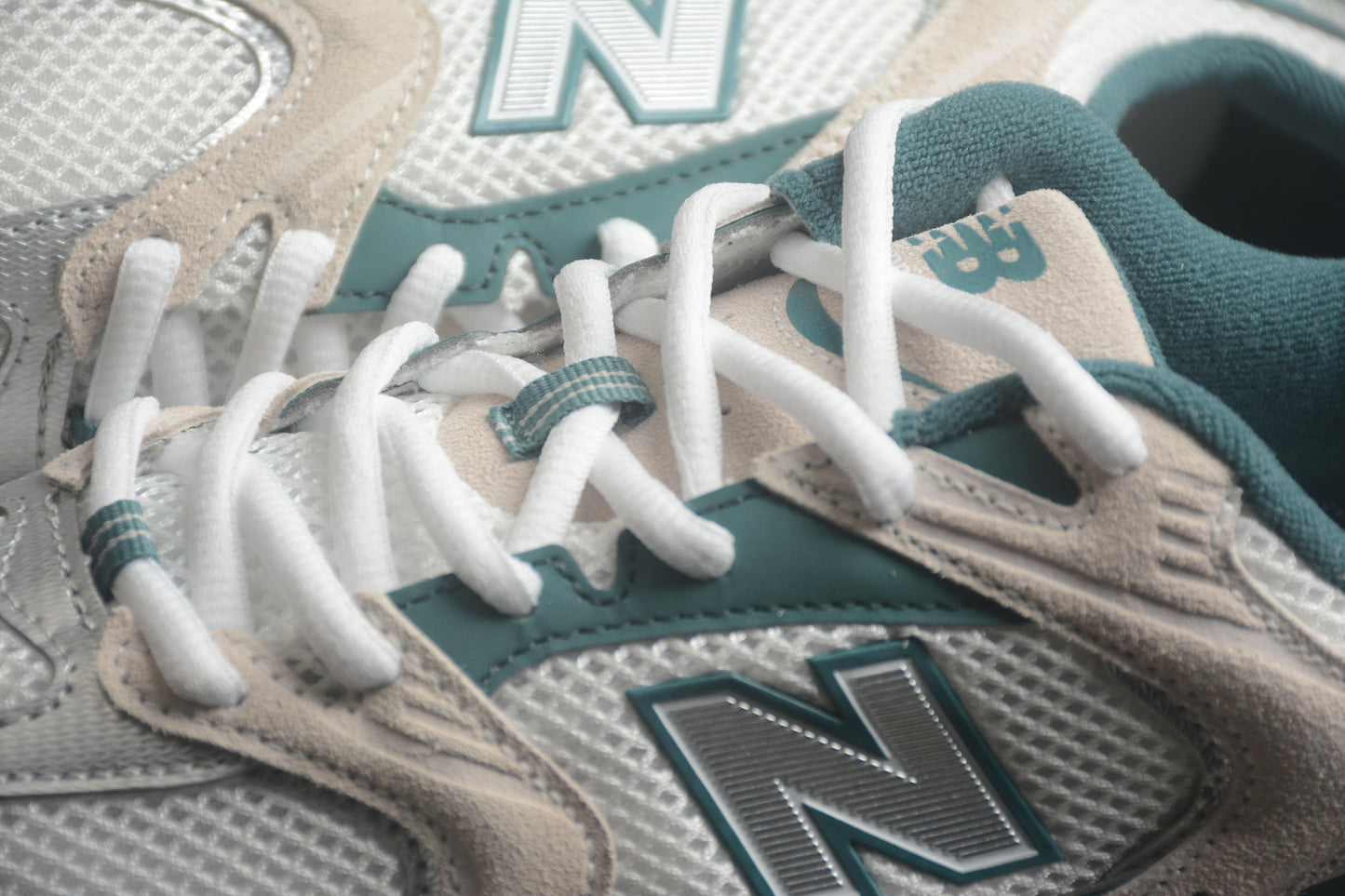 New Balance 530