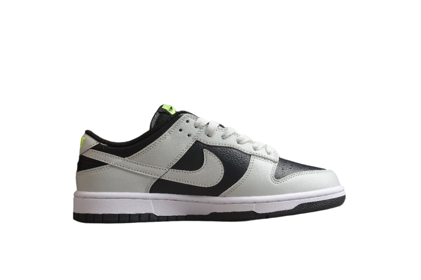 Nike Dunk Low SB