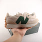 New Balance 327