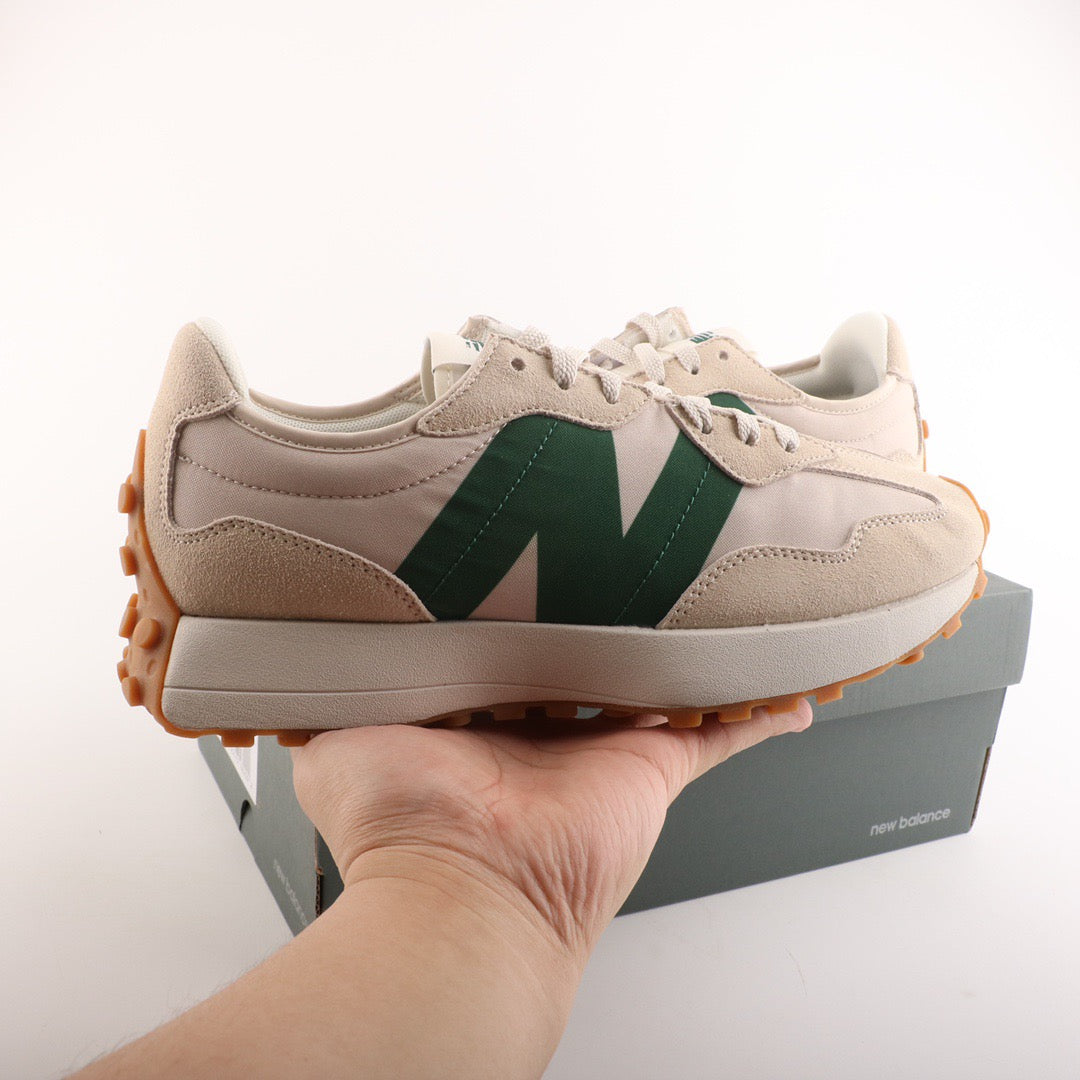 New Balance 327