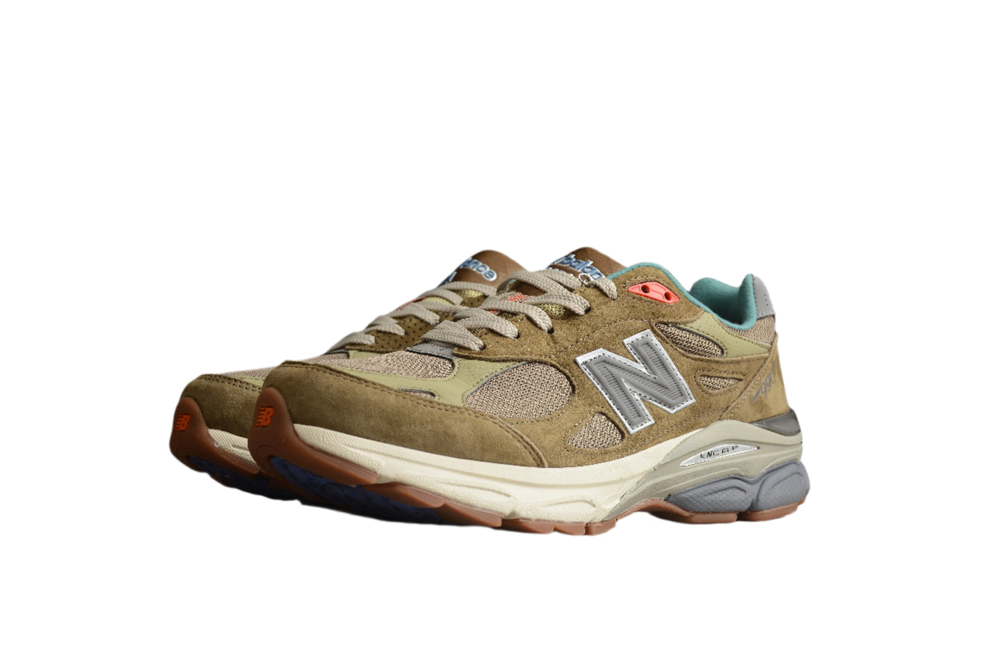 New Balance V3 990