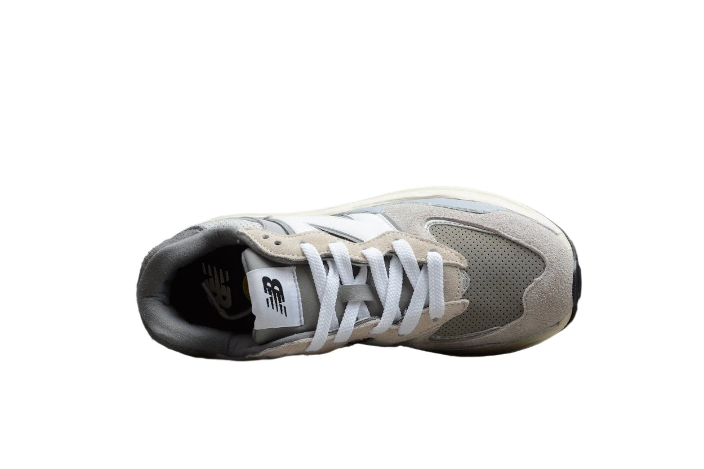 New Balance 5740